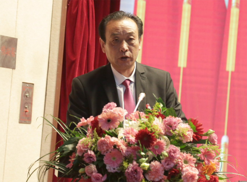 中国体育竞猜网第一届党委班子选举大会---中国体育竞猜网实业集团党委常委、纪委副书记郑军同志作纪委工作报告